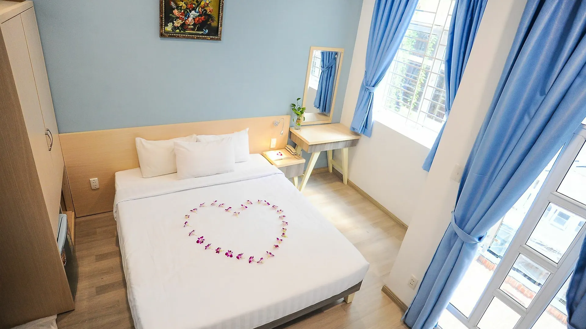 My Anh 120 Central Saigon Hotel Ben Thanh Market Ho Şi Min